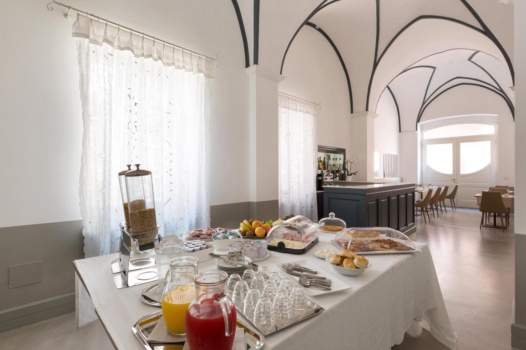 Palazzo Fasti Bed & Breakfast Casarano Ngoại thất bức ảnh